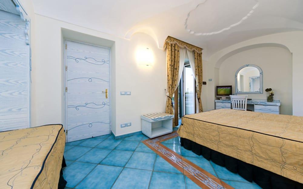 Hotel Bellevue Benessere & Relax Ischia Ngoại thất bức ảnh
